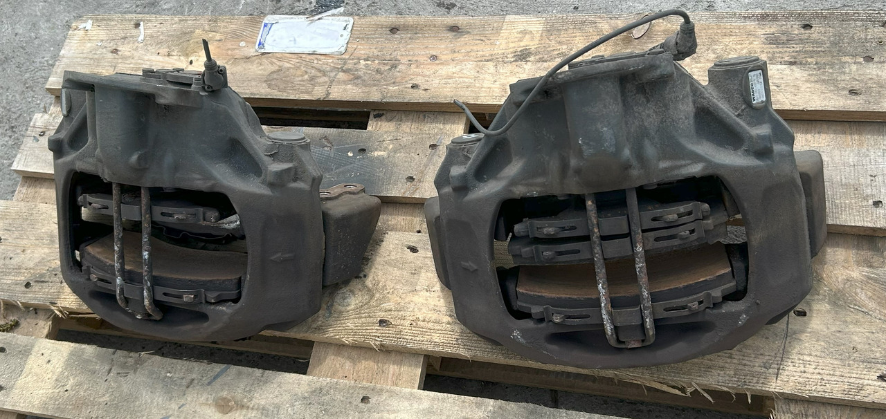 WABCO REAR BRAKE CALIPER SET MERCEDES ACTROS MP4 - Stabdžių suportas: foto 2 WABCO REAR BRAKE CALIPER SET MERCEDES ACTROS MP4 - Stabdžių suportas: foto 2