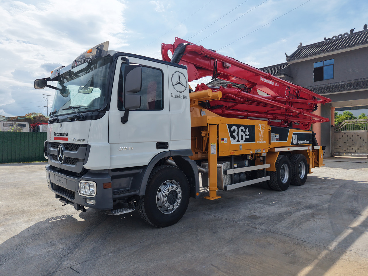 PUTZMEISTER Mercedes-Benz M36-4 2018 ACTROS 3341【ACHIEVE】TOP CONDITION!!! - Betono siurblys: foto 4 PUTZMEISTER Mercedes-Benz M36-4 2018 ACTROS 3341【ACHIEVE】TOP CONDITION!!! - Betono siurblys: foto 4
