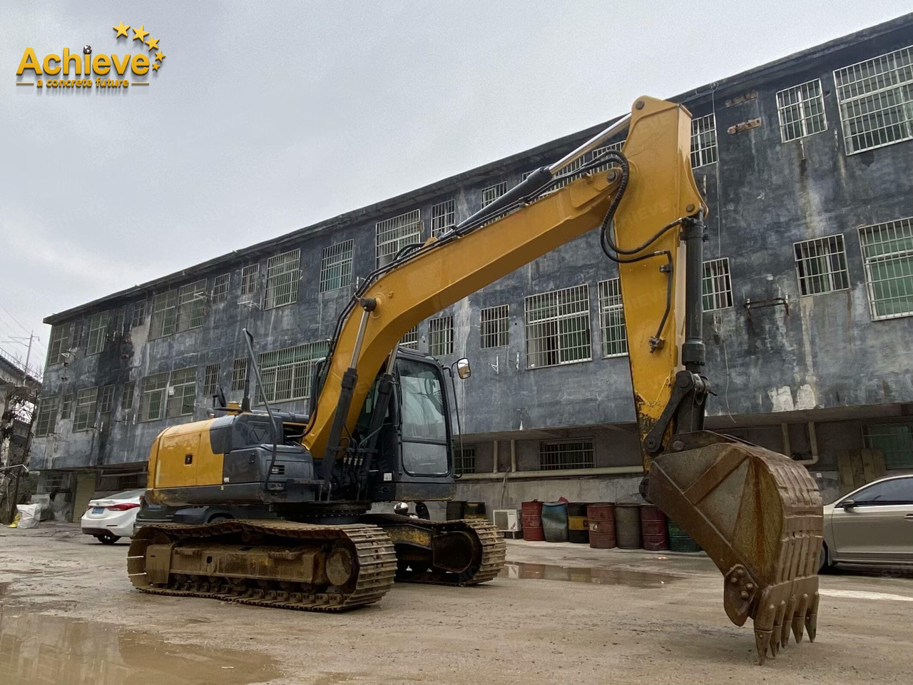 XCMG XE135D 0.32-0.61(0.52) m³ 86/2200 kw/rpm QSF3.8 260 L 99.1 kN 【ACHIEVE】 TOP CONDITION!!! - Vikšrinis ekskavatorius: foto 1 XCMG XE135D 0.32-0.61(0.52) m³ 86/2200 kw/rpm QSF3.8 260 L 99.1 kN 【ACHIEVE】 TOP CONDITION!!! - Vikšrinis ekskavatorius: foto 1