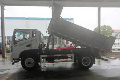 6-Wheeler Left Hand Drive Tipper Truck Dongfeng 170HP - Savivartis sunkvežimis: foto 1 6-Wheeler Left Hand Drive Tipper Truck Dongfeng 170HP - Savivartis sunkvežimis: foto 1