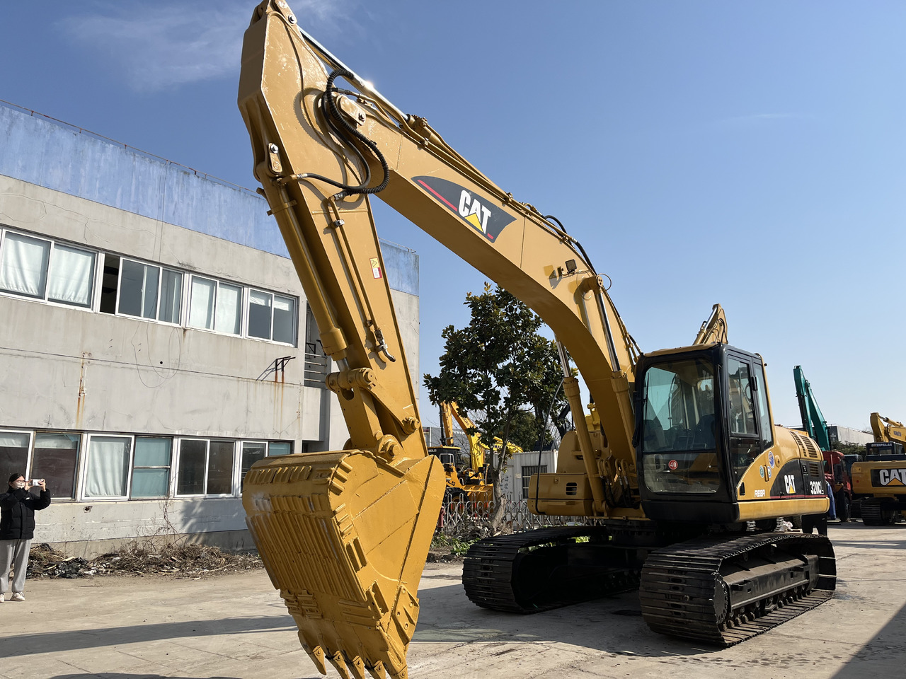 CATERPILLAR How Much of Used Excavator CAT 320CL Made in Japan - Vikšrinis ekskavatorius: foto 3 CATERPILLAR How Much of Used Excavator CAT 320CL Made in Japan - Vikšrinis ekskavatorius: foto 3
