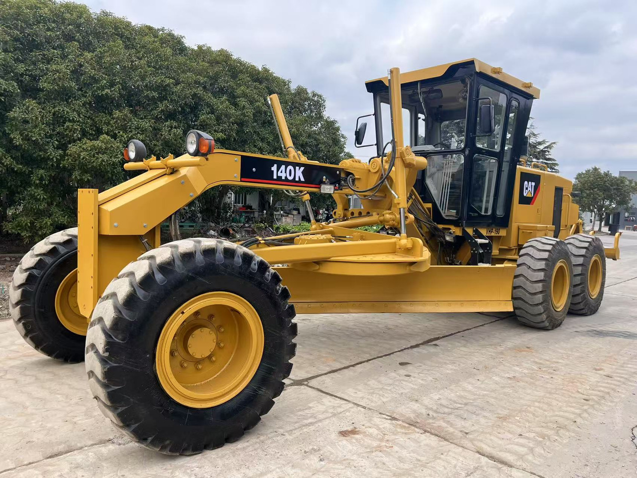 Caterpillar 140K Motor Grader Good Price Used Condition - Greideris: foto 1 Caterpillar 140K Motor Grader Good Price Used Condition - Greideris: foto 1