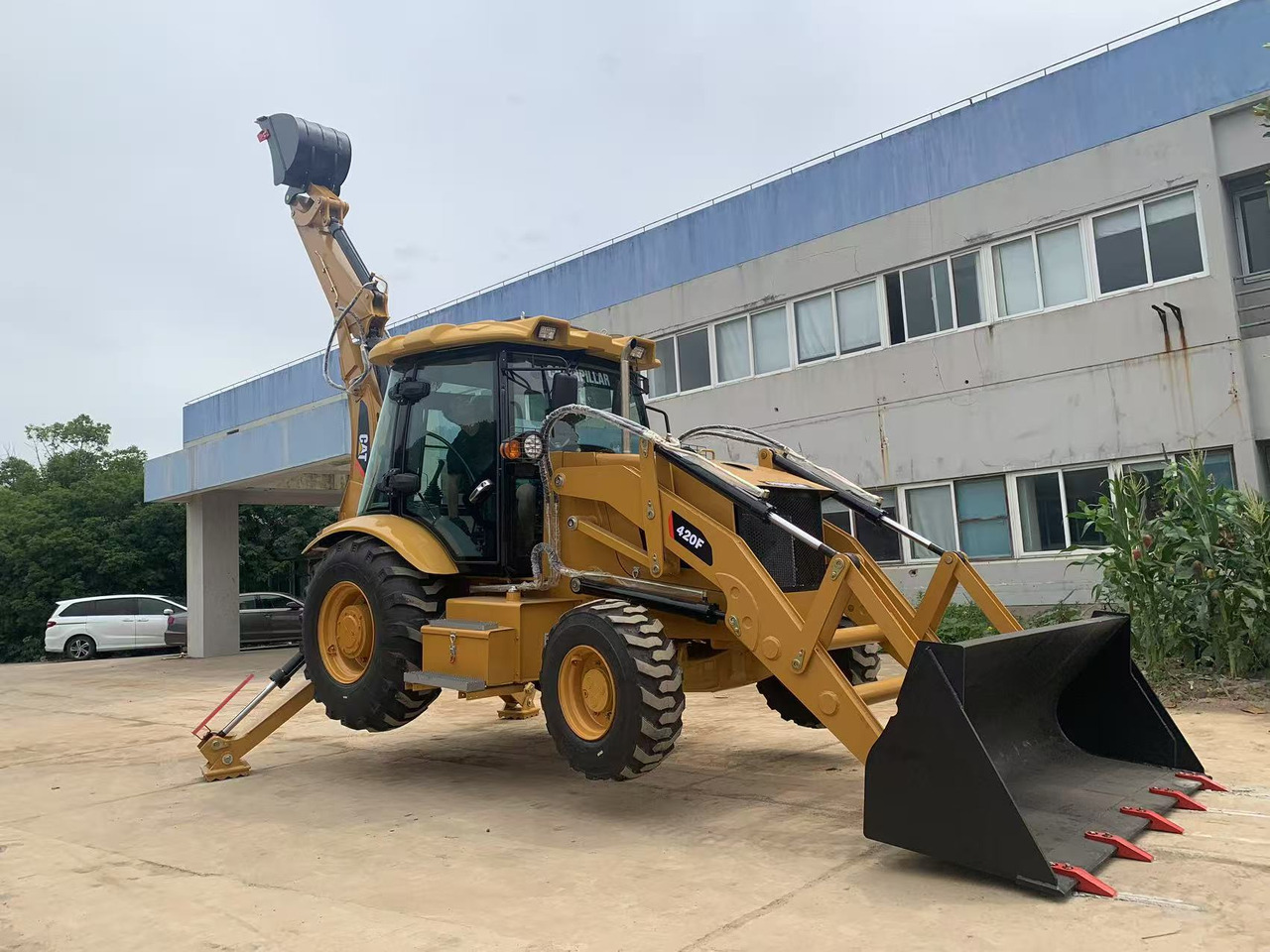 Caterpillar 4x4 Backhoe Loader CAT 420, 428 - Ekskavatorius-krautuvas: foto 4 Caterpillar 4x4 Backhoe Loader CAT 420, 428 - Ekskavatorius-krautuvas: foto 4