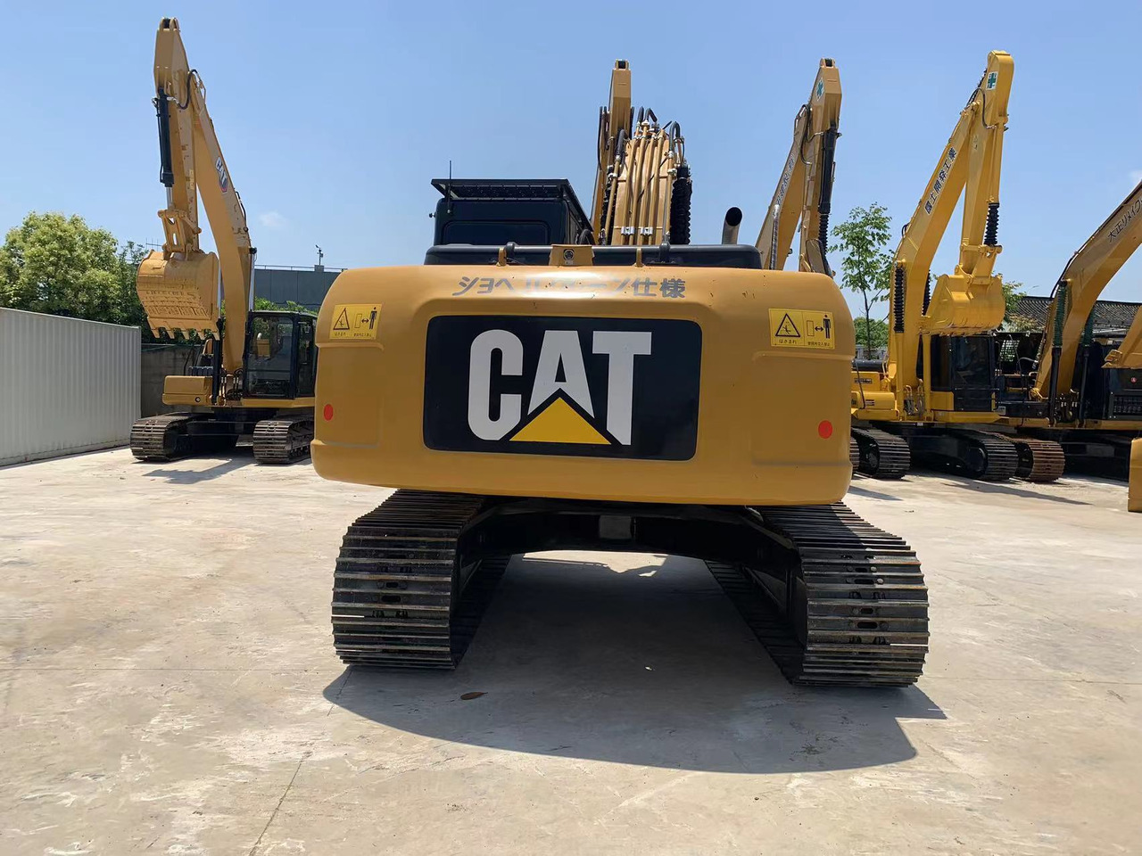 Caterpillar Excavator 320, 323 with Mechanical Engine Mitsubishi S6K - Vikšrinis ekskavatorius: foto 5 Caterpillar Excavator 320, 323 with Mechanical Engine Mitsubishi S6K - Vikšrinis ekskavatorius: foto 5