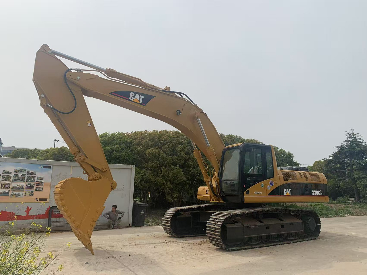 Caterpillar Mining Excavator 30 ton Excavator Machine CAT 330CL, 330BL - Vikšrinis ekskavatorius: foto 1 Caterpillar Mining Excavator 30 ton Excavator Machine CAT 330CL, 330BL - Vikšrinis ekskavatorius: foto 1