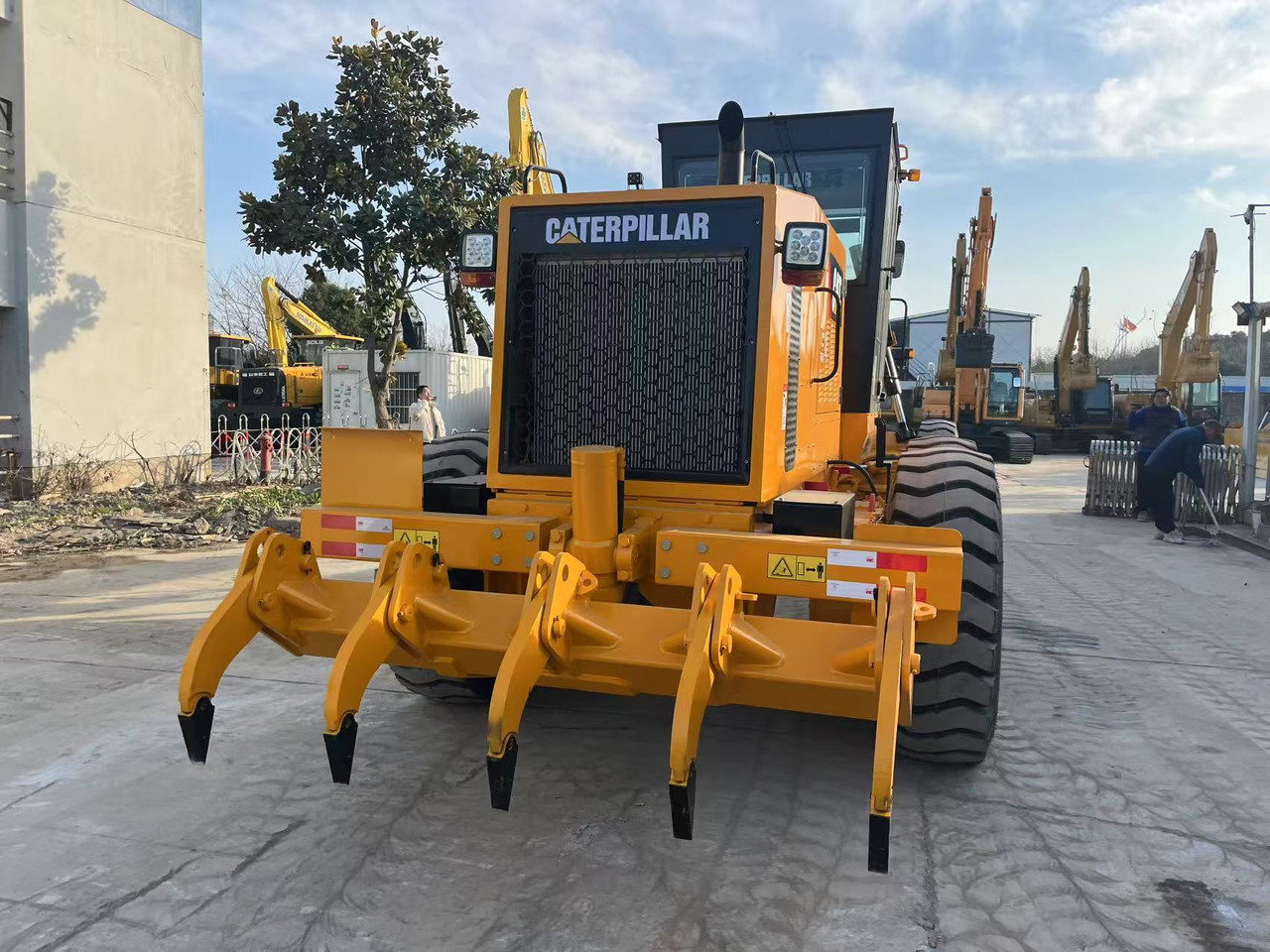 Caterpillar Used CAT 140H Motor Grader - 138kW Cat 3176C Engine, 185HP, 8 Forward/6 Reverse Gears - Greideris: foto 3 Caterpillar Used CAT 140H Motor Grader - 138kW Cat 3176C Engine, 185HP, 8 Forward/6 Reverse Gears - Greideris: foto 3