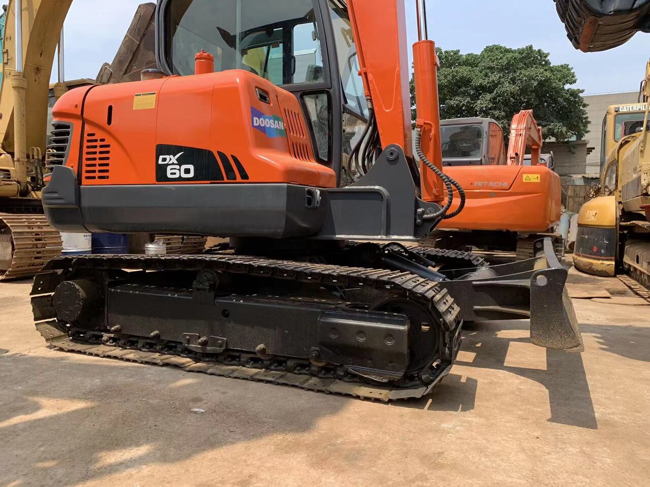 Doosan mini excavator 6 ton small digger Doosan DH60, DX60 - Mini ekskavatorius: foto 5 Doosan mini excavator 6 ton small digger Doosan DH60, DX60 - Mini ekskavatorius: foto 5