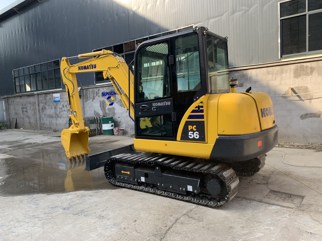 KOMATSU Mini Excavator Komatsu PC56, PC55, PC50 Gardening Excavator - Mini ekskavatorius: foto 2 KOMATSU Mini Excavator Komatsu PC56, PC55, PC50 Gardening Excavator - Mini ekskavatorius: foto 2