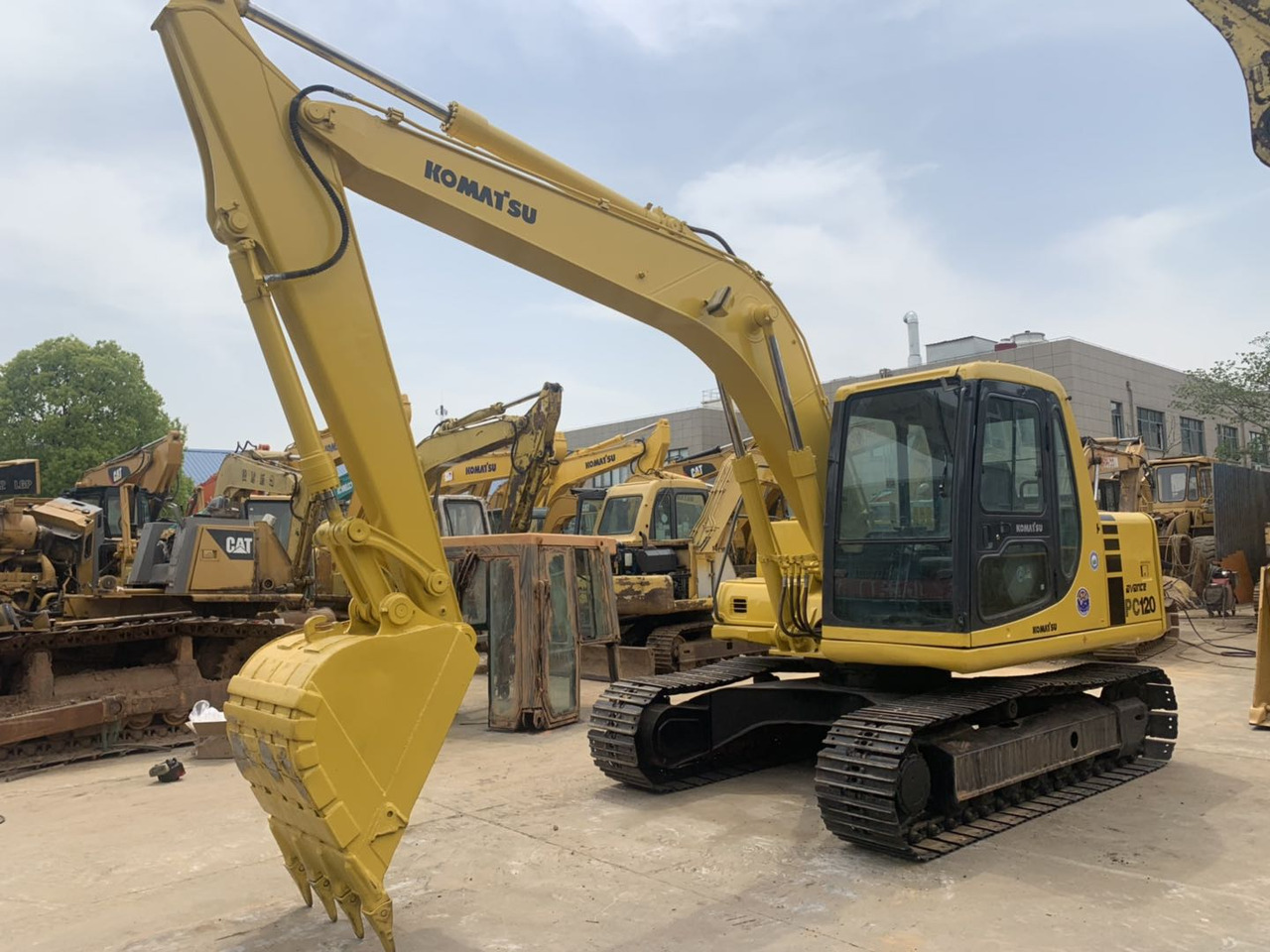 Komatsu PC120 Secondhand Excavator Good Price on Sale - Vikšrinis ekskavatorius: foto 3 Komatsu PC120 Secondhand Excavator Good Price on Sale - Vikšrinis ekskavatorius: foto 3