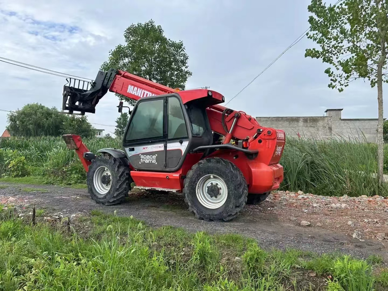 MANITOU MT-X1740 Telescopic Forklift 17m Boom Length - Teleskopinis krautuvas: foto 2 MANITOU MT-X1740 Telescopic Forklift 17m Boom Length - Teleskopinis krautuvas: foto 2