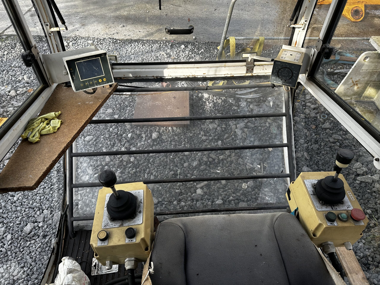 YongMao YONGMAO ST5515B-6T - Bokštinis kranas: foto 4 YongMao YONGMAO ST5515B-6T - Bokštinis kranas: foto 4