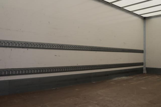 Mercedes-Benz Atego 1218 L nR - Furgonas sunkvežimis: foto 5 Mercedes-Benz Atego 1218 L nR - Furgonas sunkvežimis: foto 5