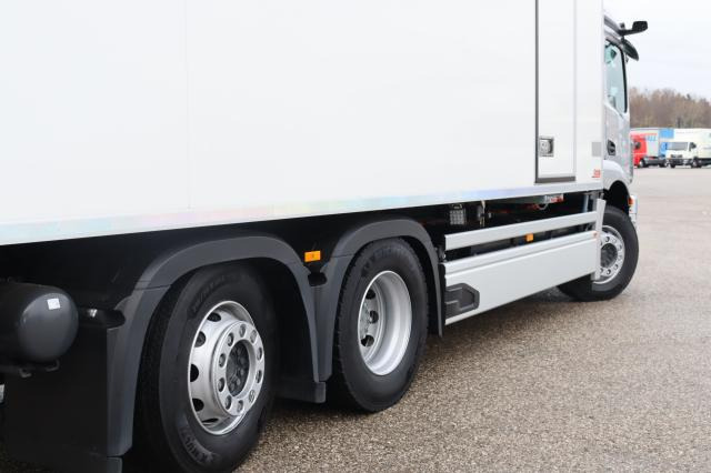 Mercedes-Benz eActros 300 L - Refrižeratorius sunkvežimis: foto 5 Mercedes-Benz eActros 300 L - Refrižeratorius sunkvežimis: foto 5