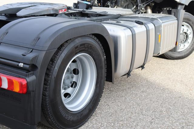 Mercedes-Benz Actros 1842 LS - Vilkikas: foto 5 Mercedes-Benz Actros 1842 LS - Vilkikas: foto 5