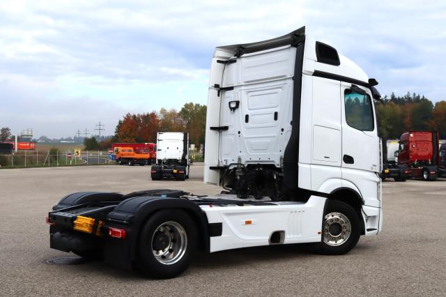 Mercedes-Benz Actros 1851 LS - Vilkikas: foto 3 Mercedes-Benz Actros 1851 LS - Vilkikas: foto 3