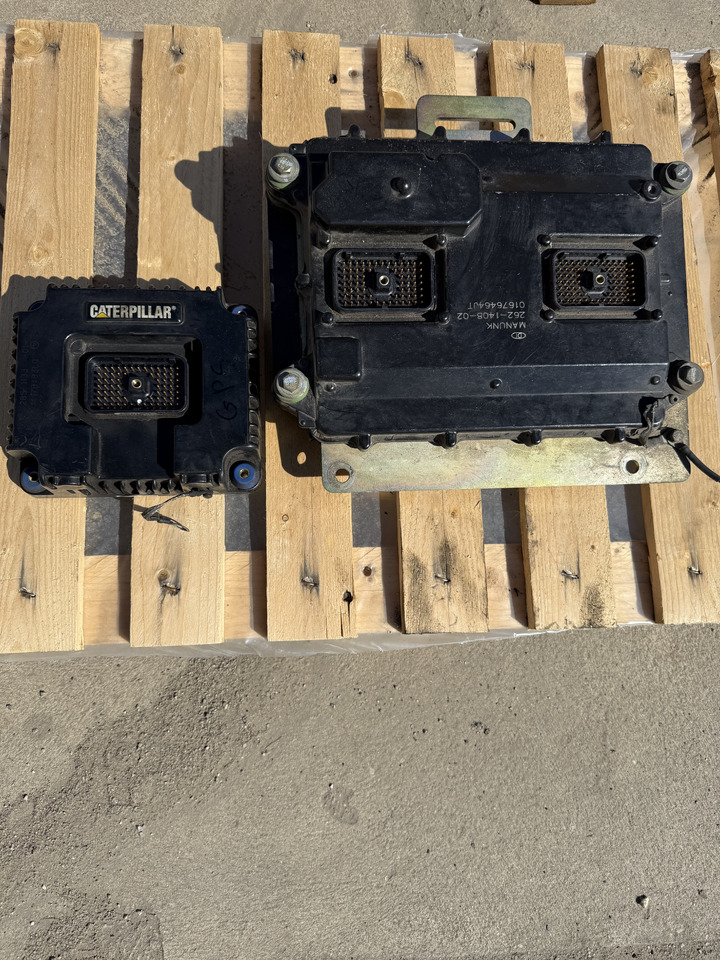 CAT M313D 252-2422 - Valdymo blokas - Ratinis ekskavatorius: foto 2 CAT M313D 252-2422 - Valdymo blokas - Ratinis ekskavatorius: foto 2