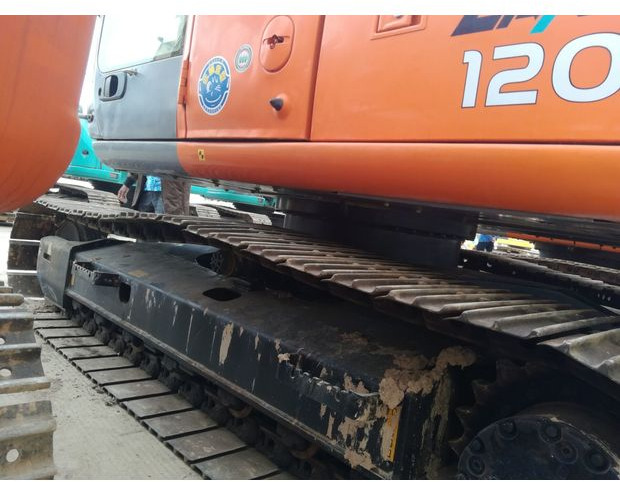 2020 Hitachi ZX120 - Vikšrinis ekskavatorius: foto 4 2020 Hitachi ZX120 - Vikšrinis ekskavatorius: foto 4