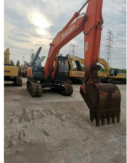 2020 Hitachi ZX200 - Vikšrinis ekskavatorius: foto 4 2020 Hitachi ZX200 - Vikšrinis ekskavatorius: foto 4