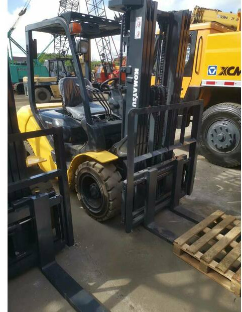 2021 Komatsu FD30-17 - Šakinis krautuvas: foto 4 2021 Komatsu FD30-17 - Šakinis krautuvas: foto 4