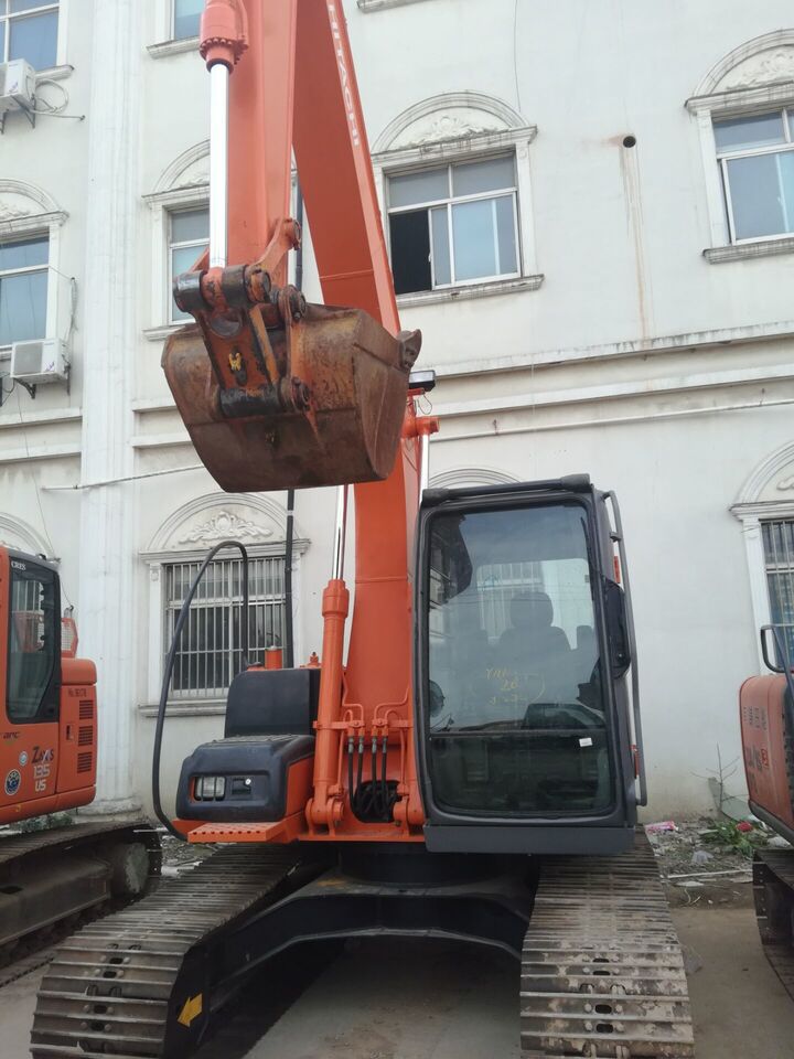 Hitachi ZX120 - Vikšrinis ekskavatorius: foto 1 Hitachi ZX120 - Vikšrinis ekskavatorius: foto 1