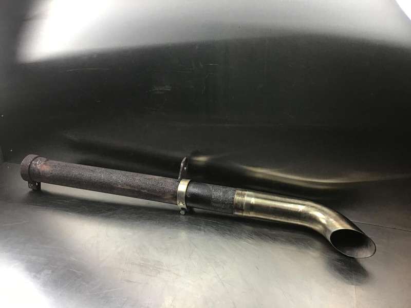 Liebherr A316 Li / A314 Li / A312 Li / A309 Li / A311 Li / R317 Li / R313 Li - Išmetimo vamzdis: foto 1 Liebherr A316 Li / A314 Li / A312 Li / A309 Li / A311 Li / R317 Li / R313 Li - Išmetimo vamzdis: foto 1