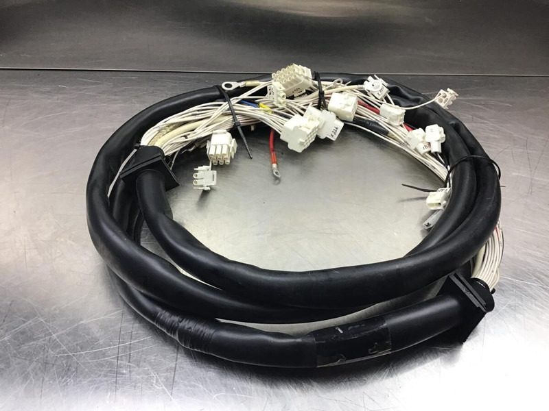 Liebherr A904 Li / A924B Li - Kabeliai/ Laidai: foto 2 Liebherr A904 Li / A924B Li - Kabeliai/ Laidai: foto 2