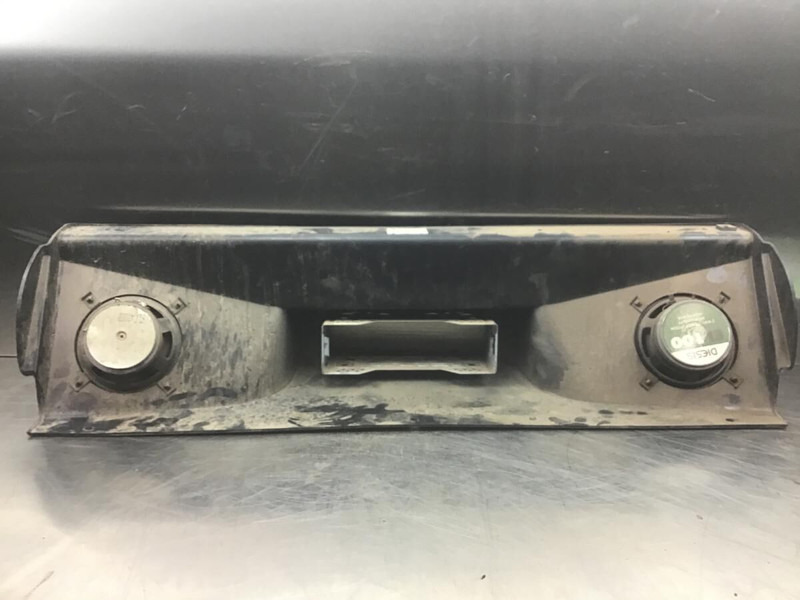 Liebherr A904C Li / A900C Li / A316 Li / A314 Li / A944C Li / A914C li / A934C Li EDC / A924C Li / R944C Li / A311 Li / R904C / R914C / R - Kabina ir interjeras: foto 3 Liebherr A904C Li / A900C Li / A316 Li / A314 Li / A944C Li / A914C li / A934C Li EDC / A924C Li / R944C Li / A311 Li / R904C / R914C / R - Kabina ir interjeras: foto 3