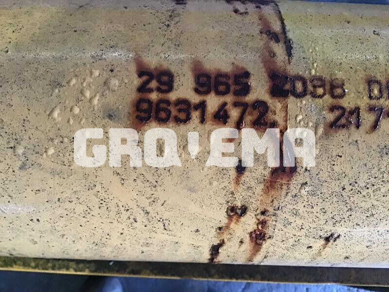 Liebherr A924C Li EDC / R924 WLC / R924 LC / R924 NLC / R924 SLC / R906 ADVANCED / R926 - Hidraulinis cilindras: foto 3 Liebherr A924C Li EDC / R924 WLC / R924 LC / R924 NLC / R924 SLC / R906 ADVANCED / R926 - Hidraulinis cilindras: foto 3