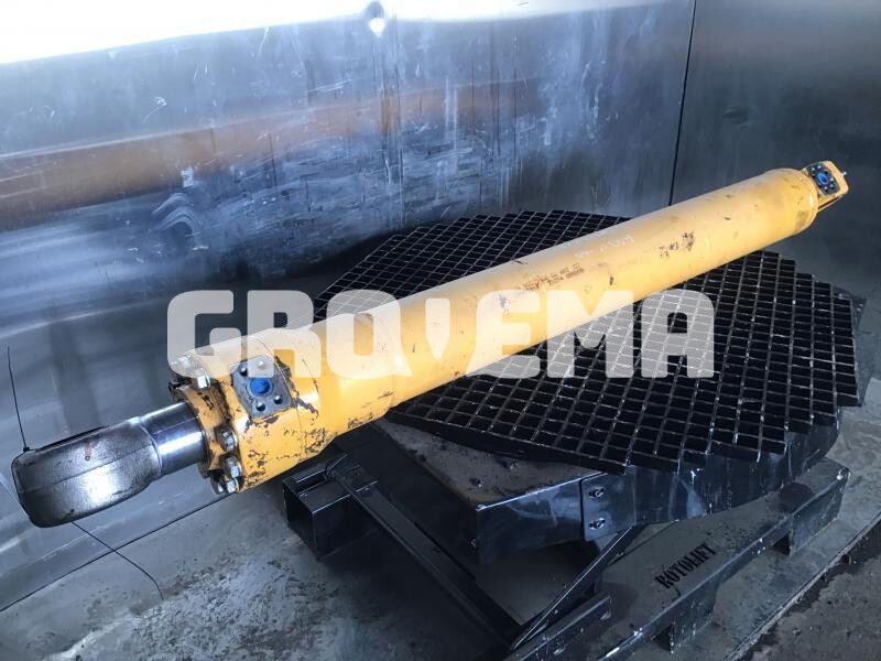 Liebherr A934B Li / R934 / R934B / R934C - Hidraulinis cilindras: foto 1 Liebherr A934B Li / R934 / R934B / R934C - Hidraulinis cilindras: foto 1