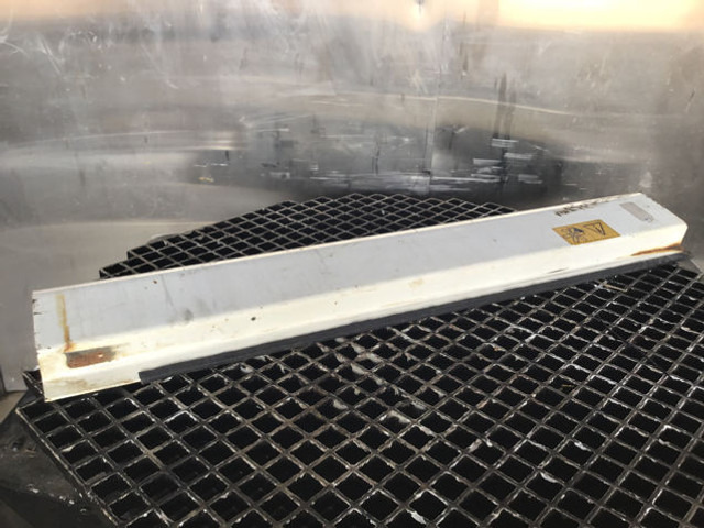 Liebherr Covering Right - Bamperis: foto 4 Liebherr Covering Right - Bamperis: foto 4