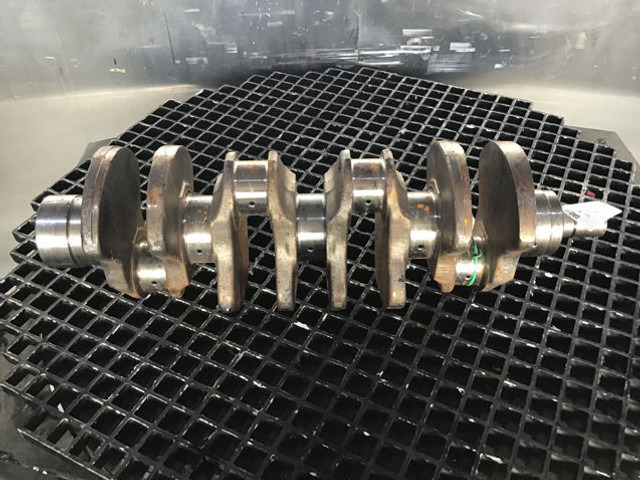 Liebherr Crankshaft D924 - Alkūninis velenas: foto 4 Liebherr Crankshaft D924 - Alkūninis velenas: foto 4