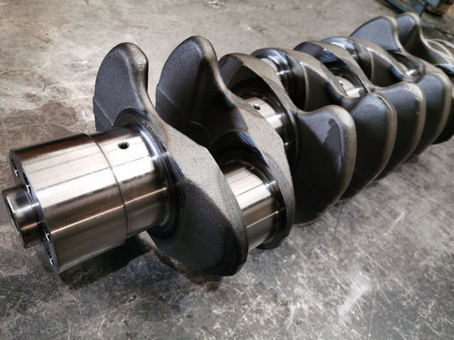 Liebherr Crankshaft D934L - Alkūninis velenas: foto 3 Liebherr Crankshaft D934L - Alkūninis velenas: foto 3