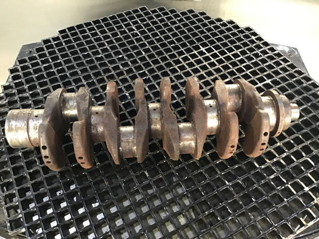 Liebherr Crankshaft D934S - Alkūninis velenas: foto 1 Liebherr Crankshaft D934S - Alkūninis velenas: foto 1