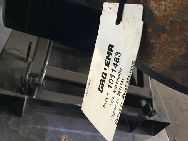 Hidraulinis cilindras Liebherr Cylinder: foto 14