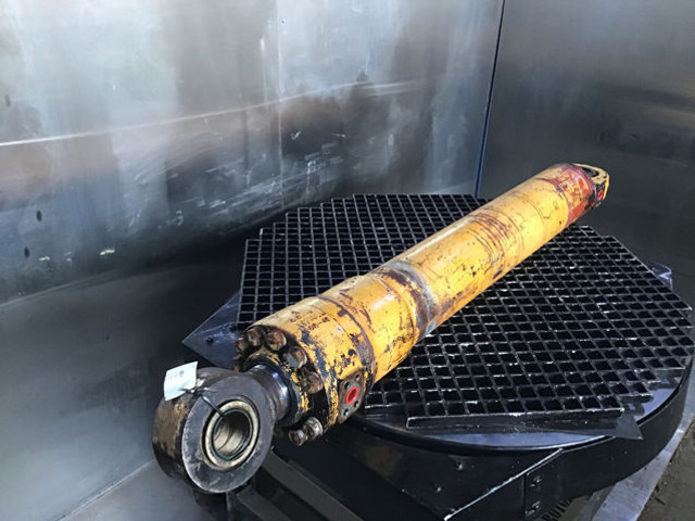 Hidraulinis cilindras Liebherr Cylinder: foto 7