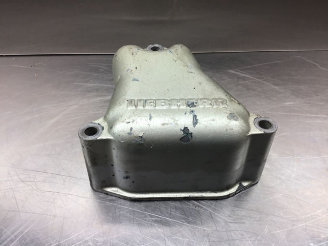 Liebherr Cylinderhead Cover - Variklis ir dalys: foto 1 Liebherr Cylinderhead Cover - Variklis ir dalys: foto 1
