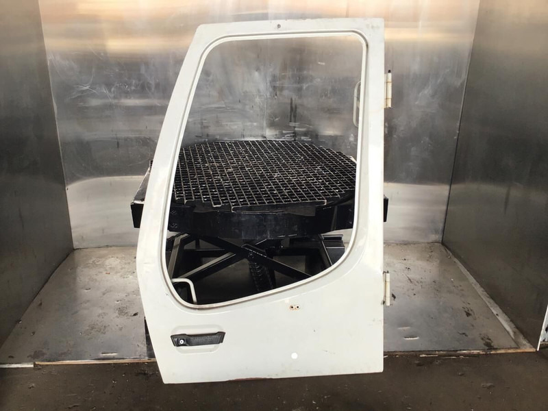 Liebherr Door Frame - Durys ir dalys: foto 2 Liebherr Door Frame - Durys ir dalys: foto 2