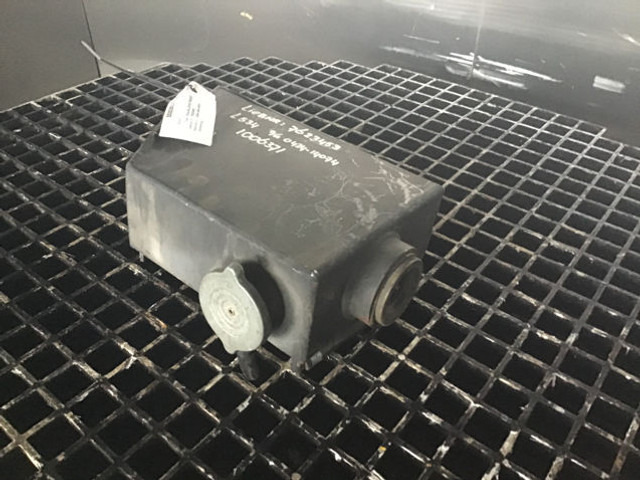 Liebherr Equalizing Reservoir - Išsiplėtimo bakelis: foto 2 Liebherr Equalizing Reservoir - Išsiplėtimo bakelis: foto 2