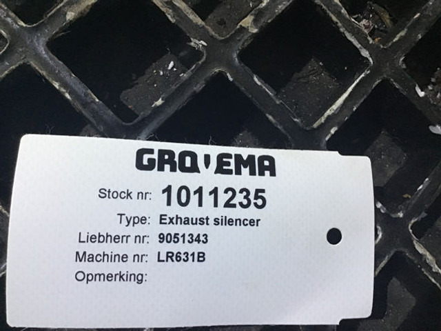 Liebherr Exhaust Silencer - Išmetimo vamzdis: foto 5 Liebherr Exhaust Silencer - Išmetimo vamzdis: foto 5