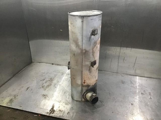 Liebherr Exhaust Silencer - Duslintuvas: foto 5 Liebherr Exhaust Silencer - Duslintuvas: foto 5
