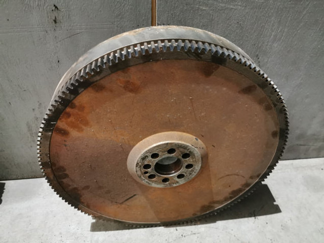 Liebherr Flywheel - Smagratis: foto 3 Liebherr Flywheel - Smagratis: foto 3