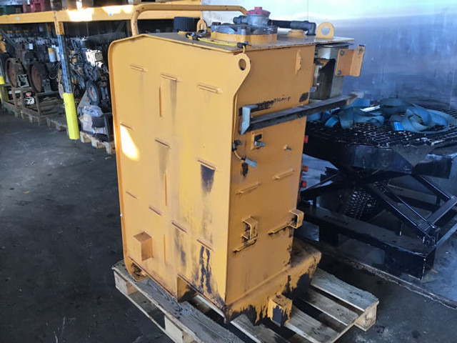 Liebherr Hydraulic Tank - Hidraulinis bakas: foto 2 Liebherr Hydraulic Tank - Hidraulinis bakas: foto 2