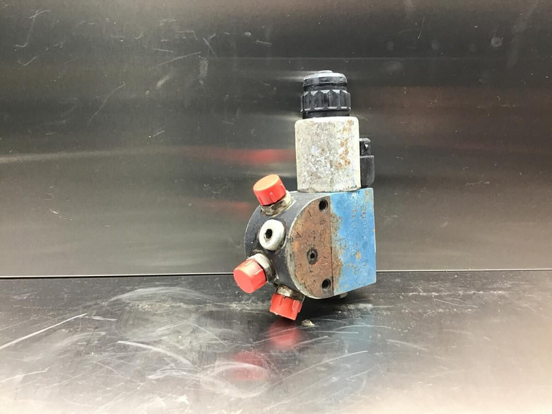 Liebherr LU1050 C - Elektros sistema: foto 2 Liebherr LU1050 C - Elektros sistema: foto 2