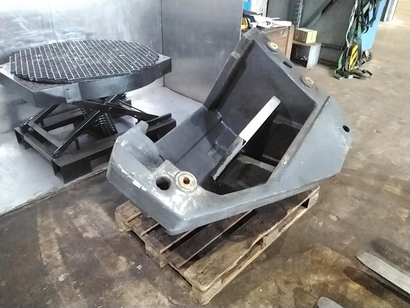 Liebherr - Atsvara - Statybinė technika: foto 2 Liebherr - Atsvara - Statybinė technika: foto 2