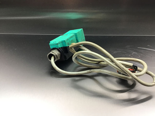 Liebherr Proximity Switch - Jutiklis: foto 1 Liebherr Proximity Switch - Jutiklis: foto 1