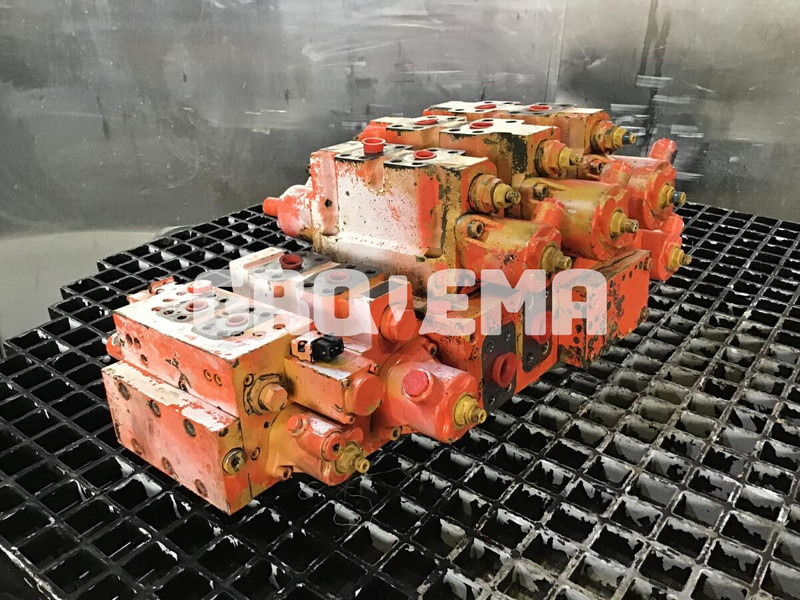 Liebherr R914 EW ,R914HDS ,R914HDSL ,R914STD - Hidraulika: foto 1 Liebherr R914 EW ,R914HDS ,R914HDSL ,R914STD - Hidraulika: foto 1