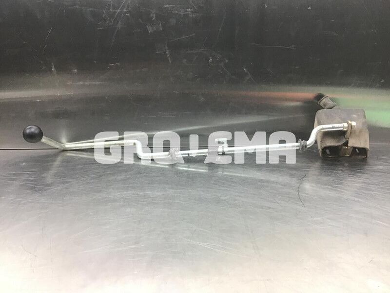 Liebherr R914B / R912 Li / R904 / R902 Li / A904 Li - Kabina ir interjeras: foto 2 Liebherr R914B / R912 Li / R904 / R902 Li / A904 Li - Kabina ir interjeras: foto 2