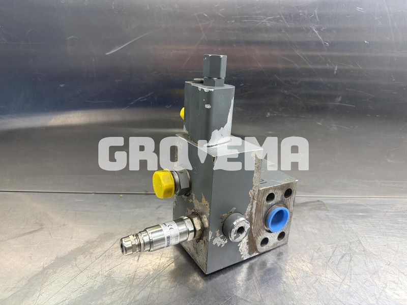 Liebherr R926 COMP / R926 K-LC / R926 LC / R926 CL / R906 WLC / R906 C - Hidraulika: foto 2 Liebherr R926 COMP / R926 K-LC / R926 LC / R926 CL / R906 WLC / R906 C - Hidraulika: foto 2