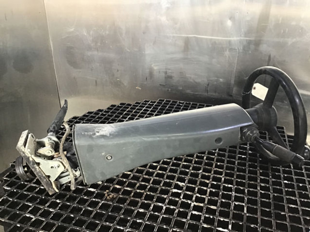 Liebherr Steering column - Vairo kolonėlė: foto 1 Liebherr Steering column - Vairo kolonėlė: foto 1