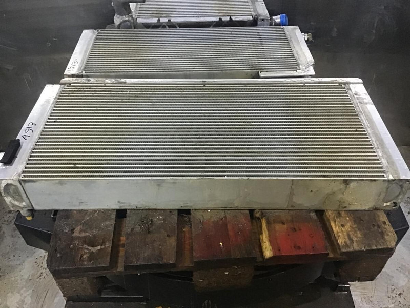 Liebherr Water Cooler - Radiatorius: foto 1 Liebherr Water Cooler - Radiatorius: foto 1